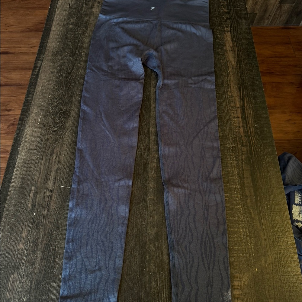 Blue workout set - Picture 3 of 3